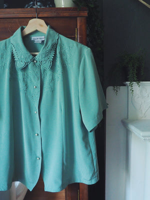 80s Soft Green Detailed Blouse