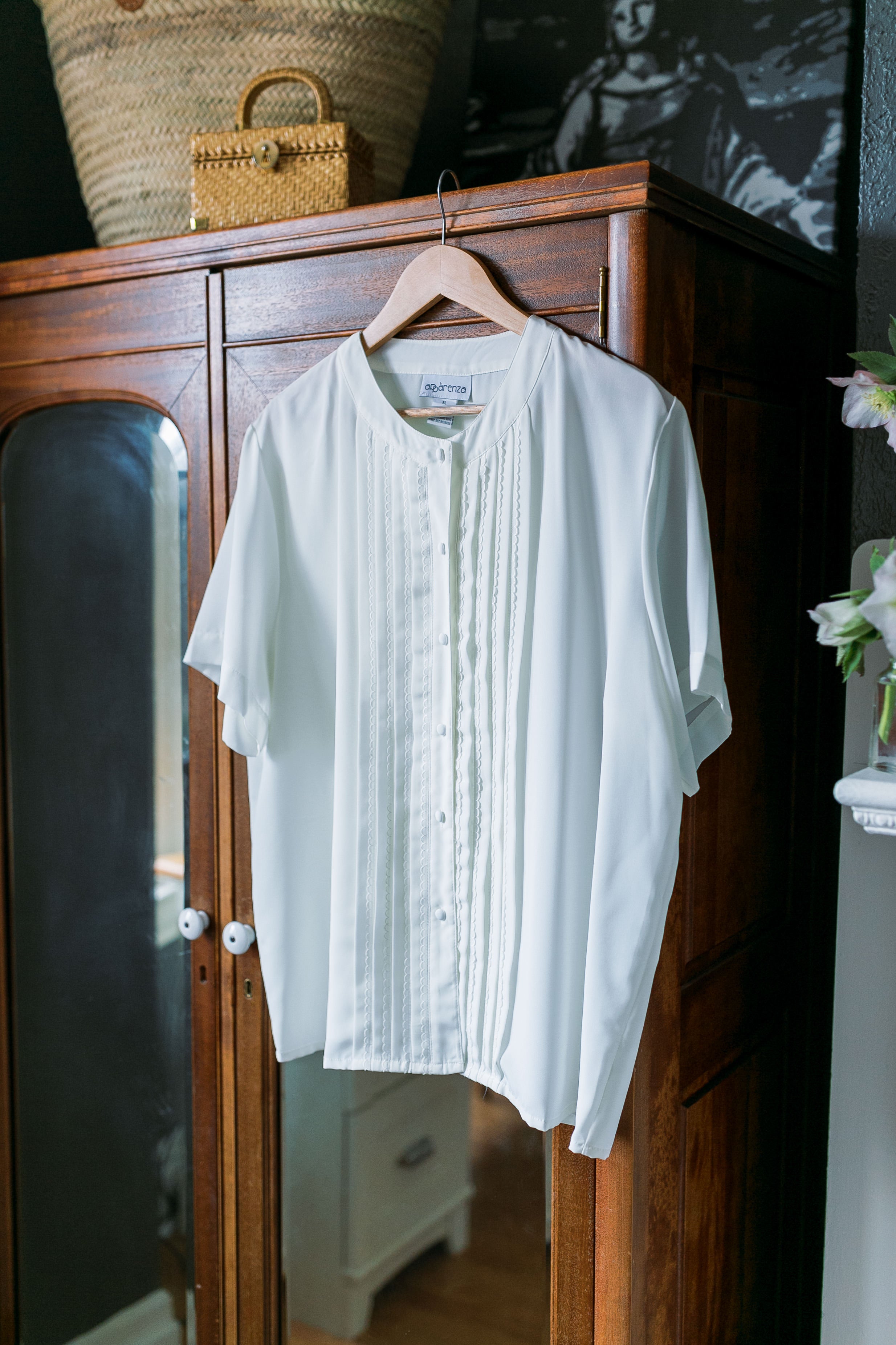 Vintage Scallop Pleated Blouse