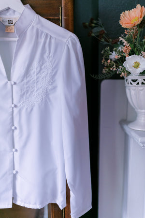70s Embroidered White Blouse