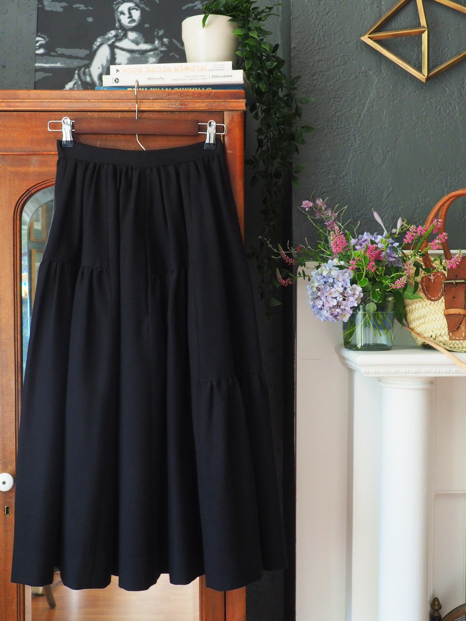 80s Black Bell Midi Skirt