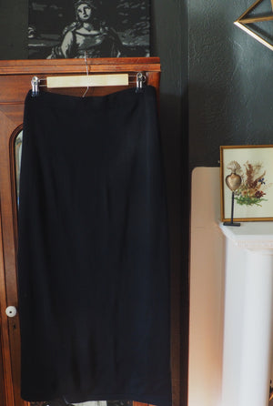 Vintage Knit Black Midi Skirt