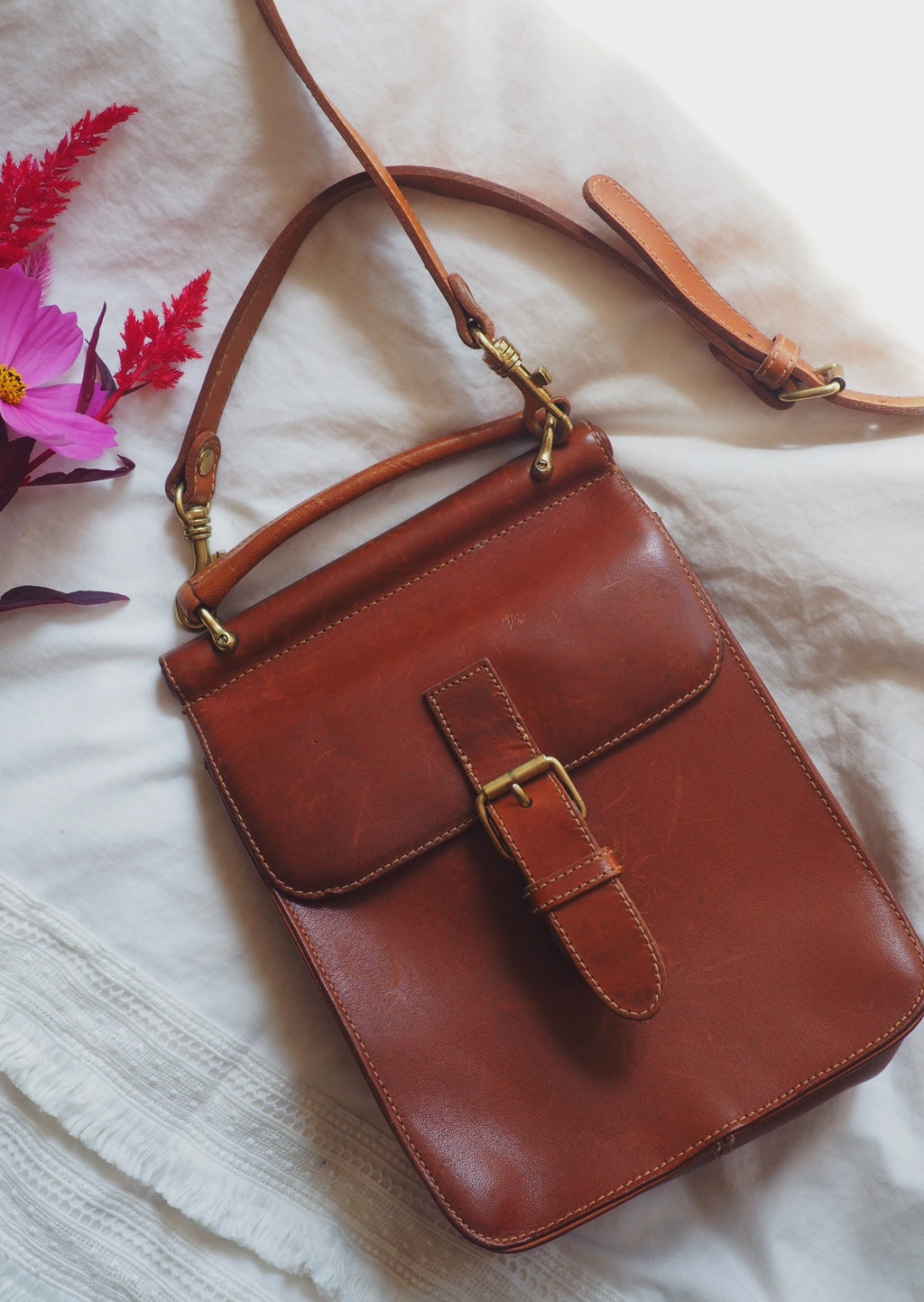 Vintage G.H Bass & Co. Leather Crossbody