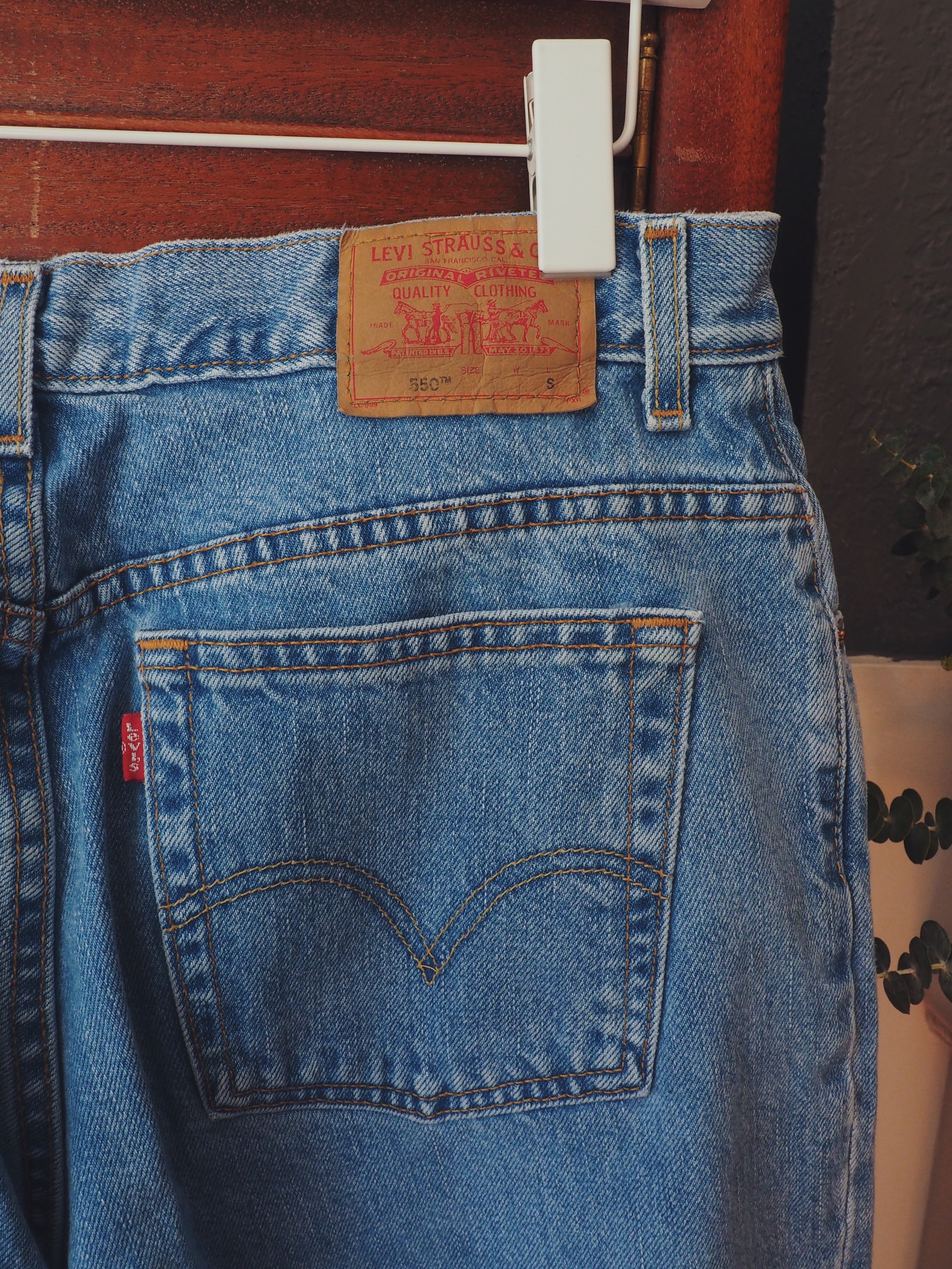 90s Levi's 550 Relaxed Fit Stonewash Denim – Ever Thrift