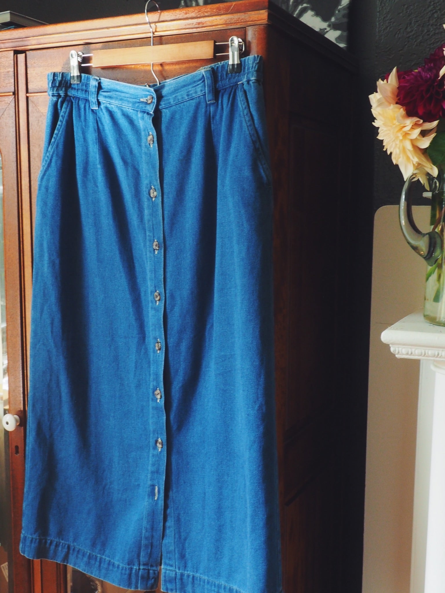 Vintage Denim Button-Front Midi Skirt