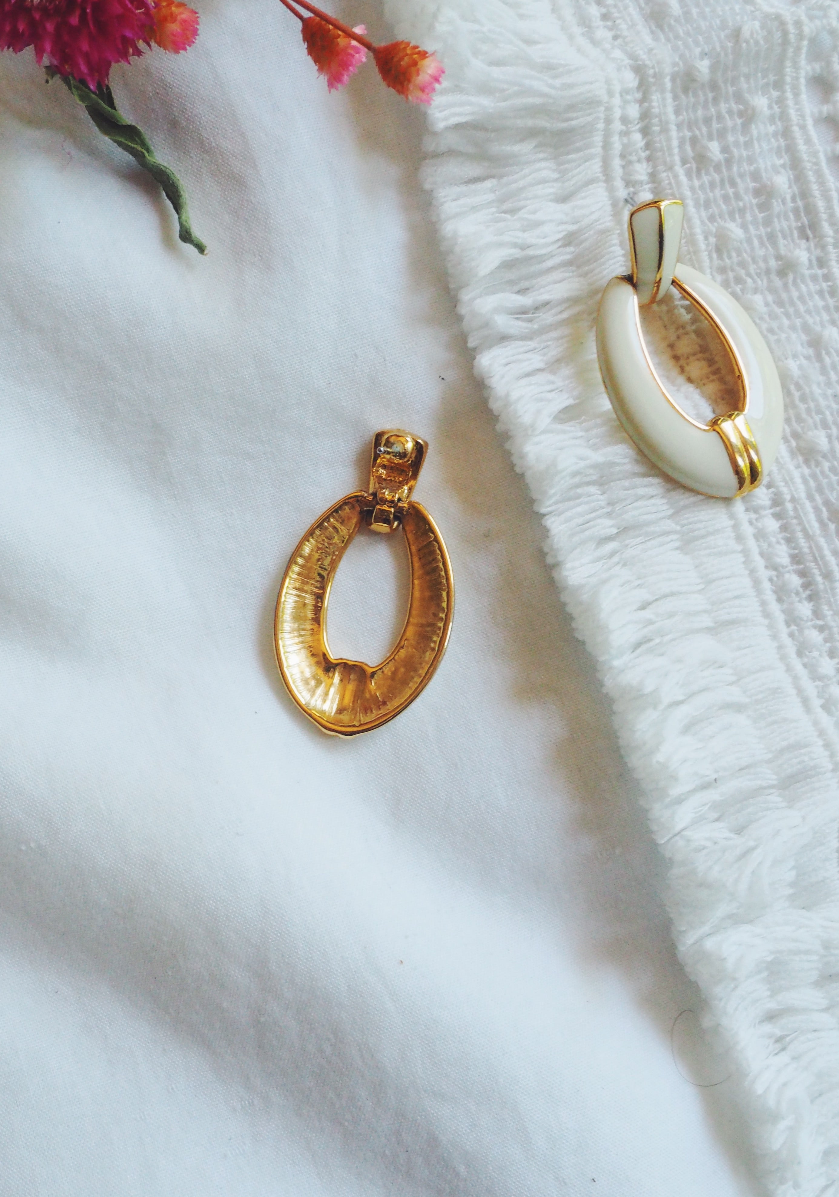 80s White Enamel and Gold Oval Earrings