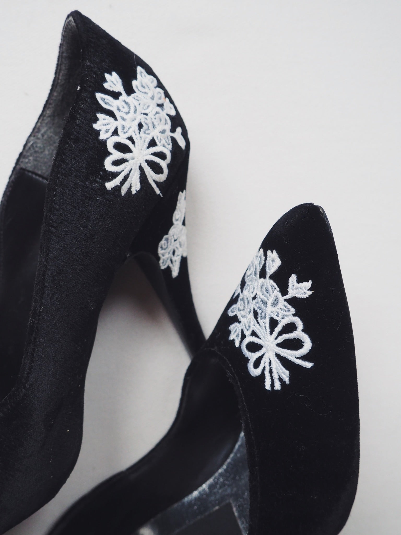 Vintage Velvet Lace Pumps