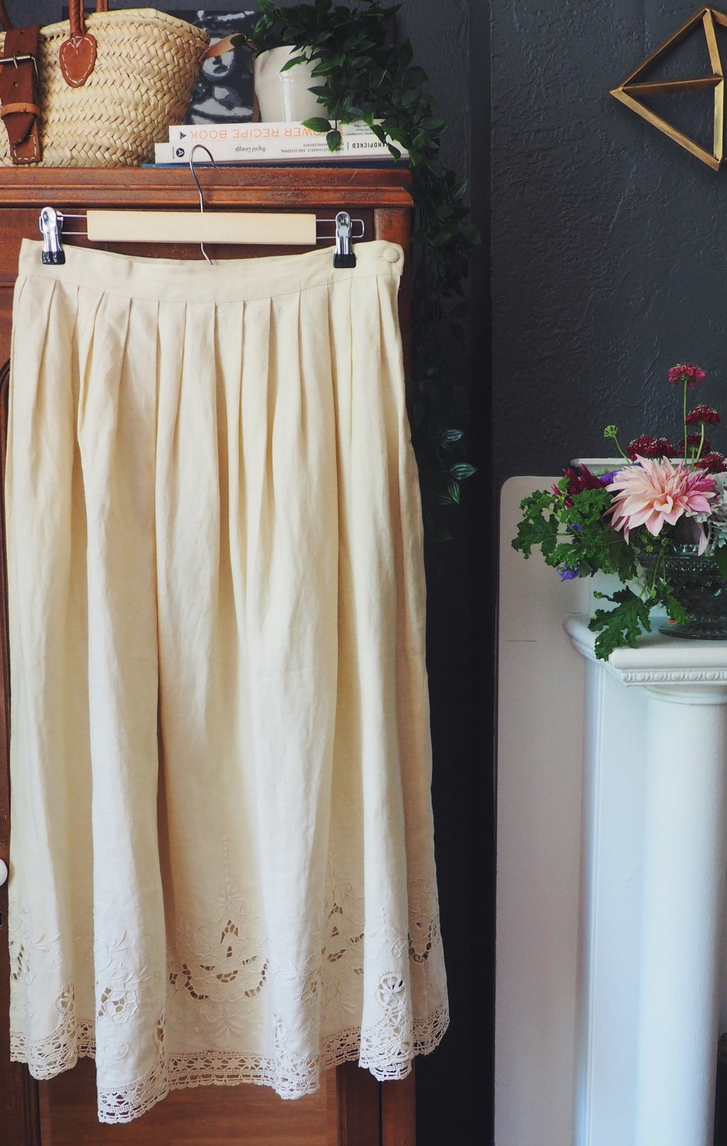 Vintage Cream Linen Eyelet Hem Midi Skirt