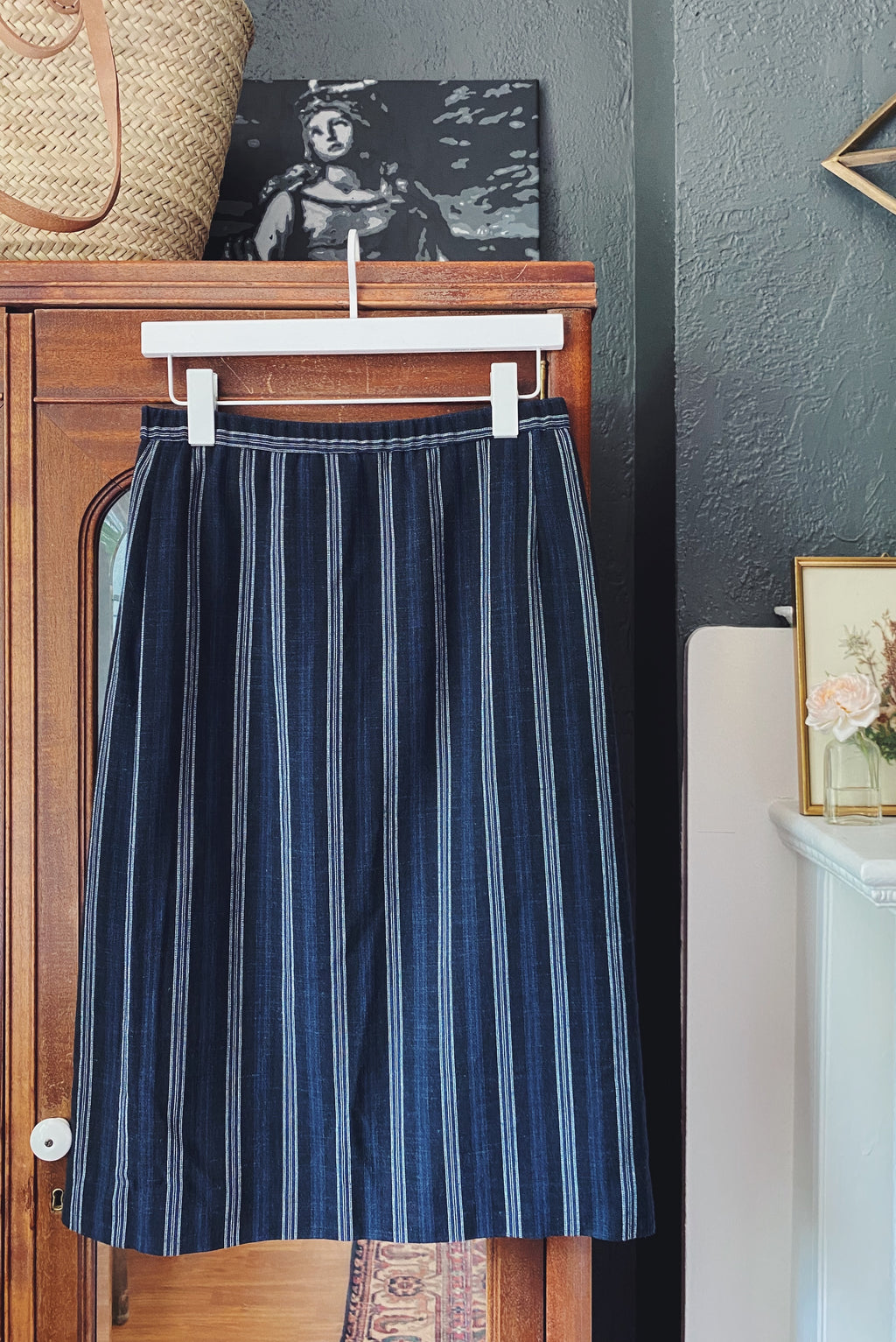Made in the USA Vintage Pinstripe Pencil Skirt (navy)