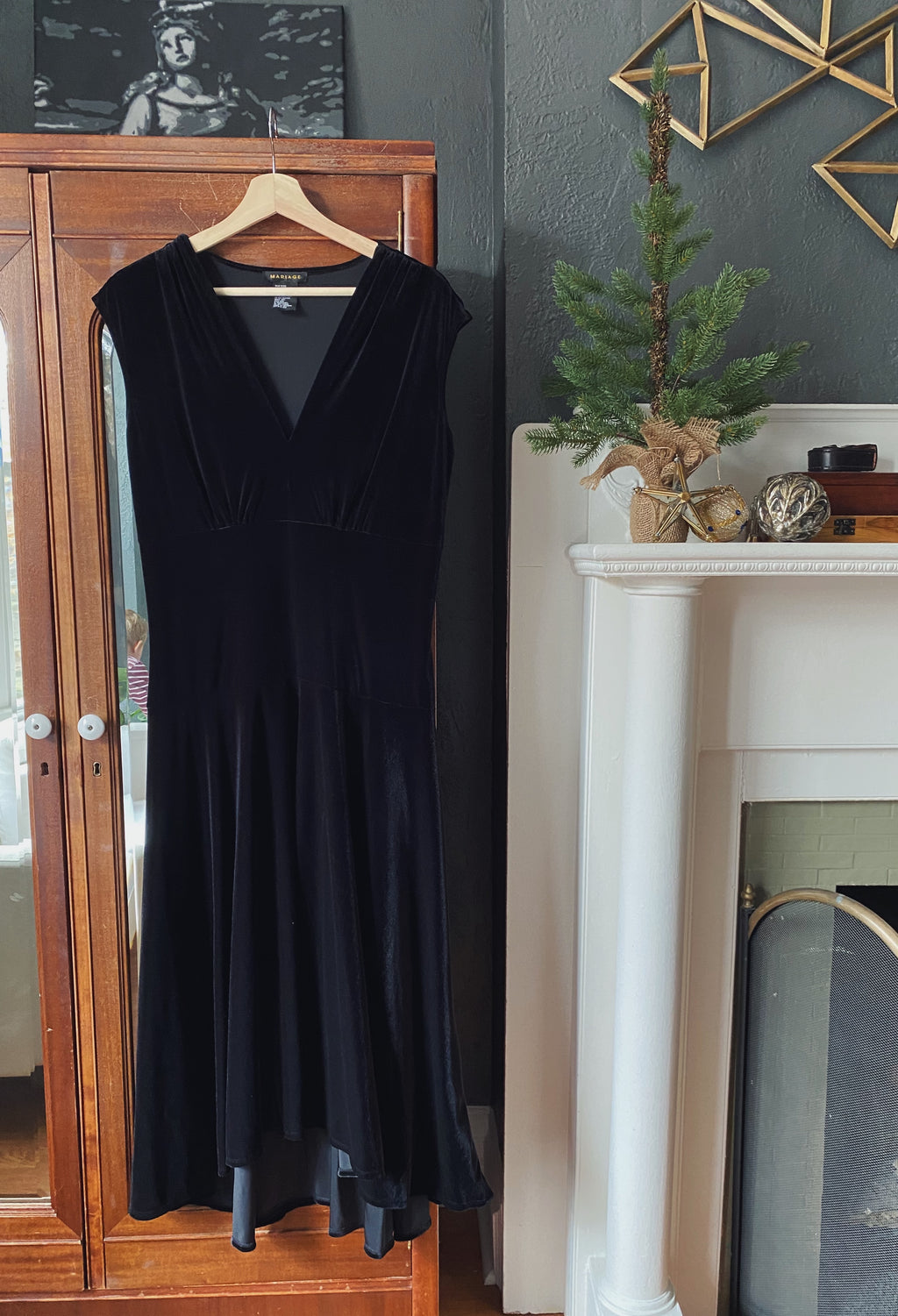 Velvet V-Neck Midi Swing Dress