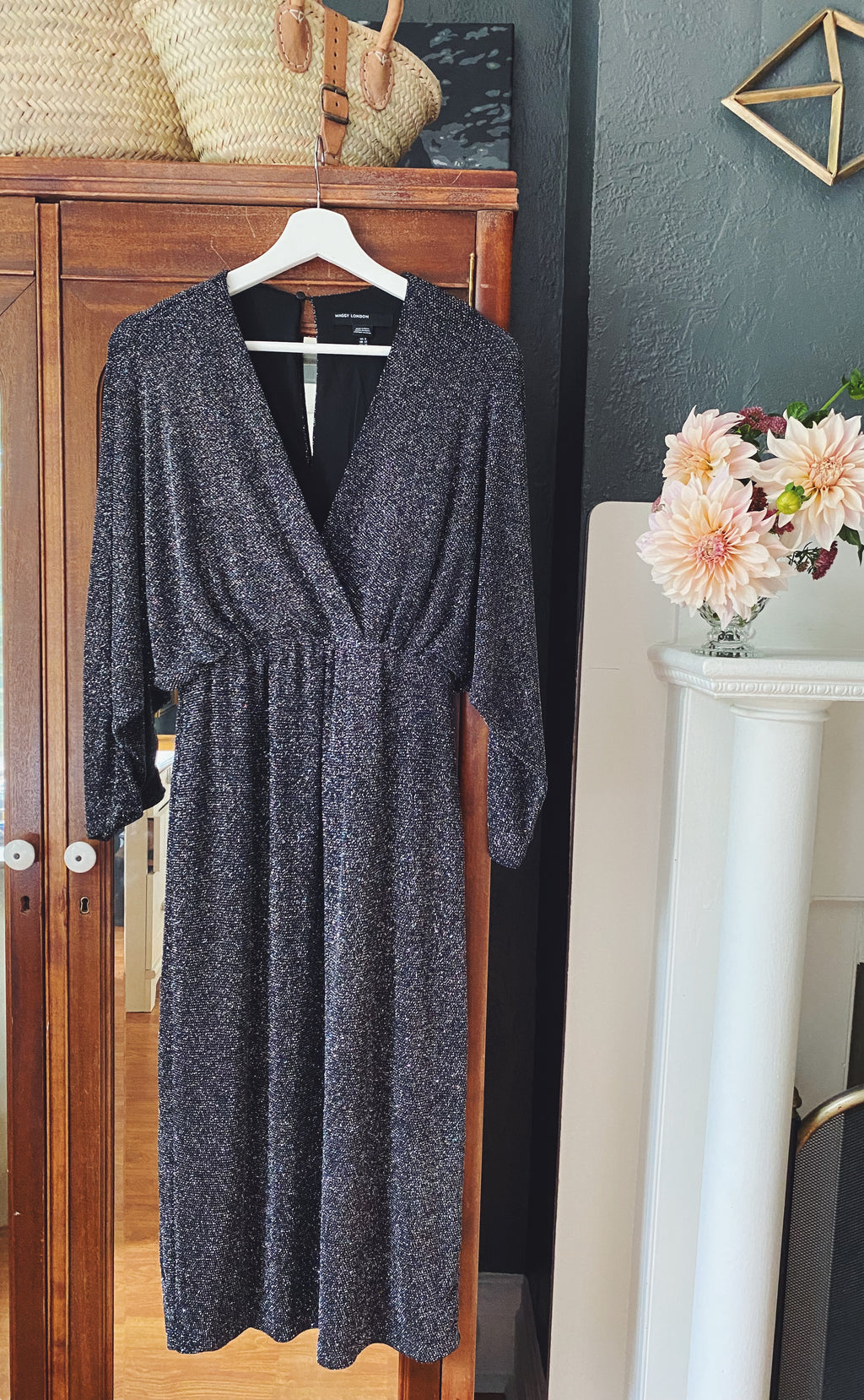 Maggie London Sparkly Long-Sleeve Midi Dress