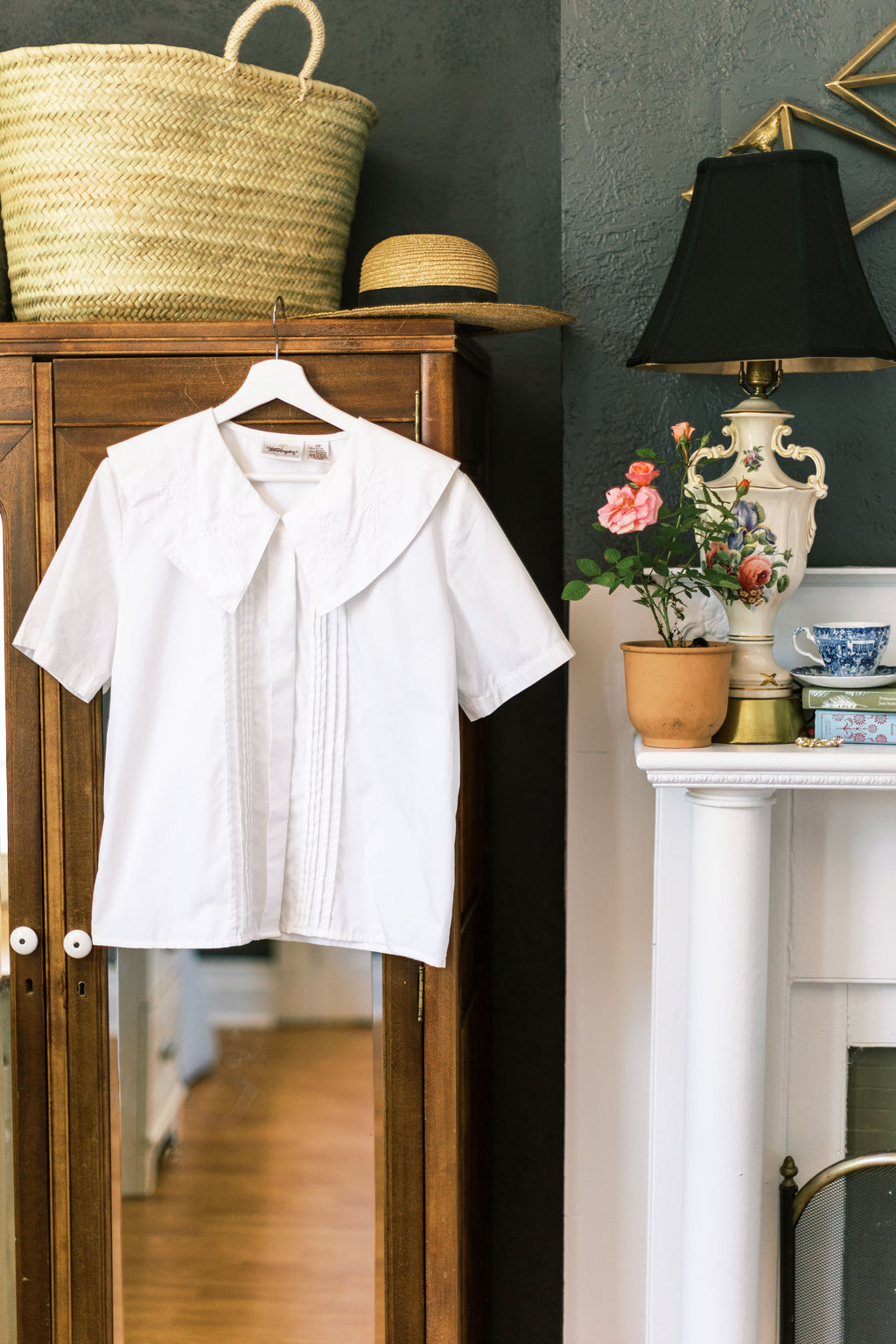 80s White Sailor Collar Blouse