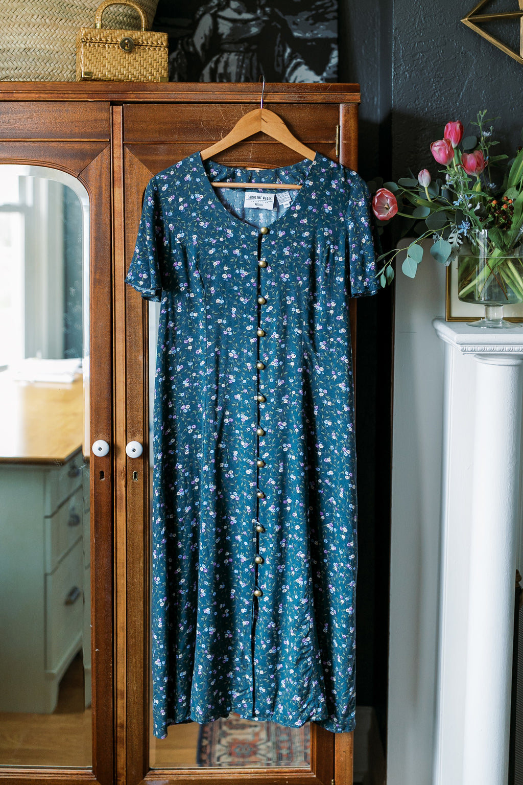 Vintage Floral Buttoned Midi Dress