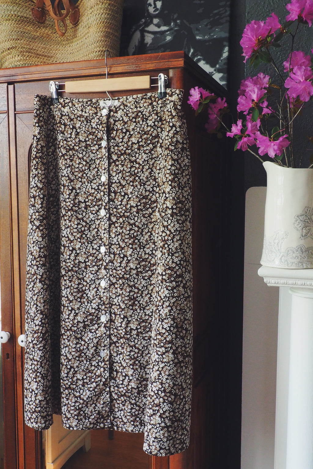 Vintage Brown Floral Button-Front Midi Skirt