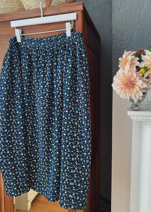 A-Line 90s Mini Floral Print Midi Skirt