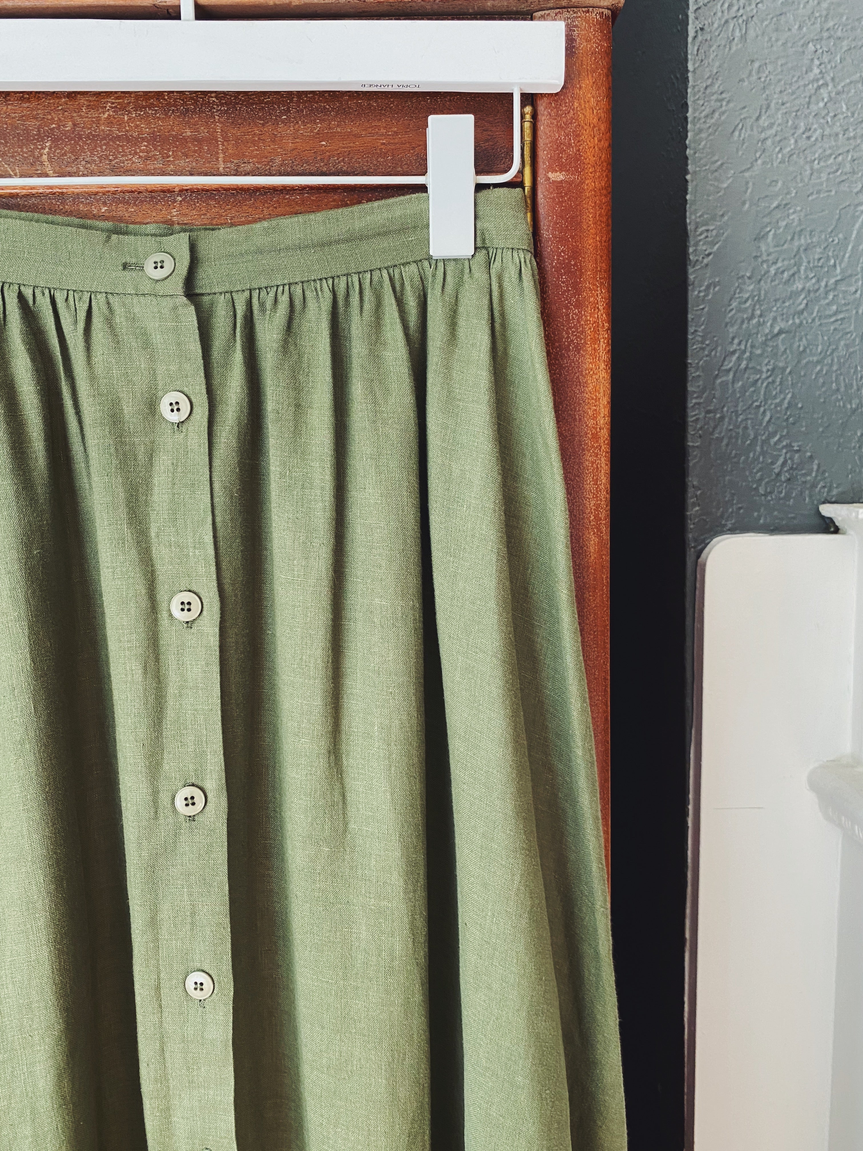 100% Linen 90s Green Button-Front A-line Midi Skirt