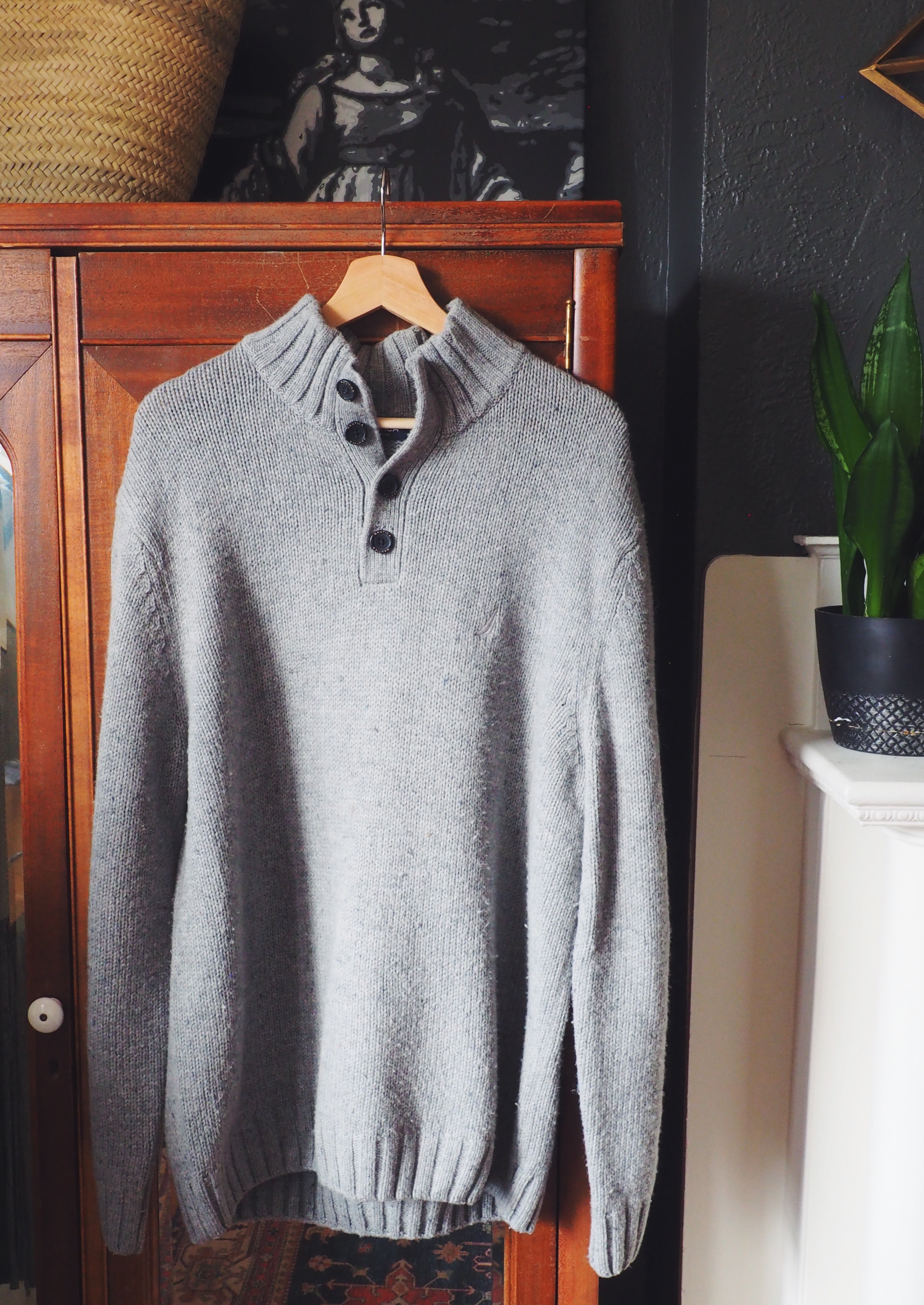 Over Sized Men's Gray Knit Sweater