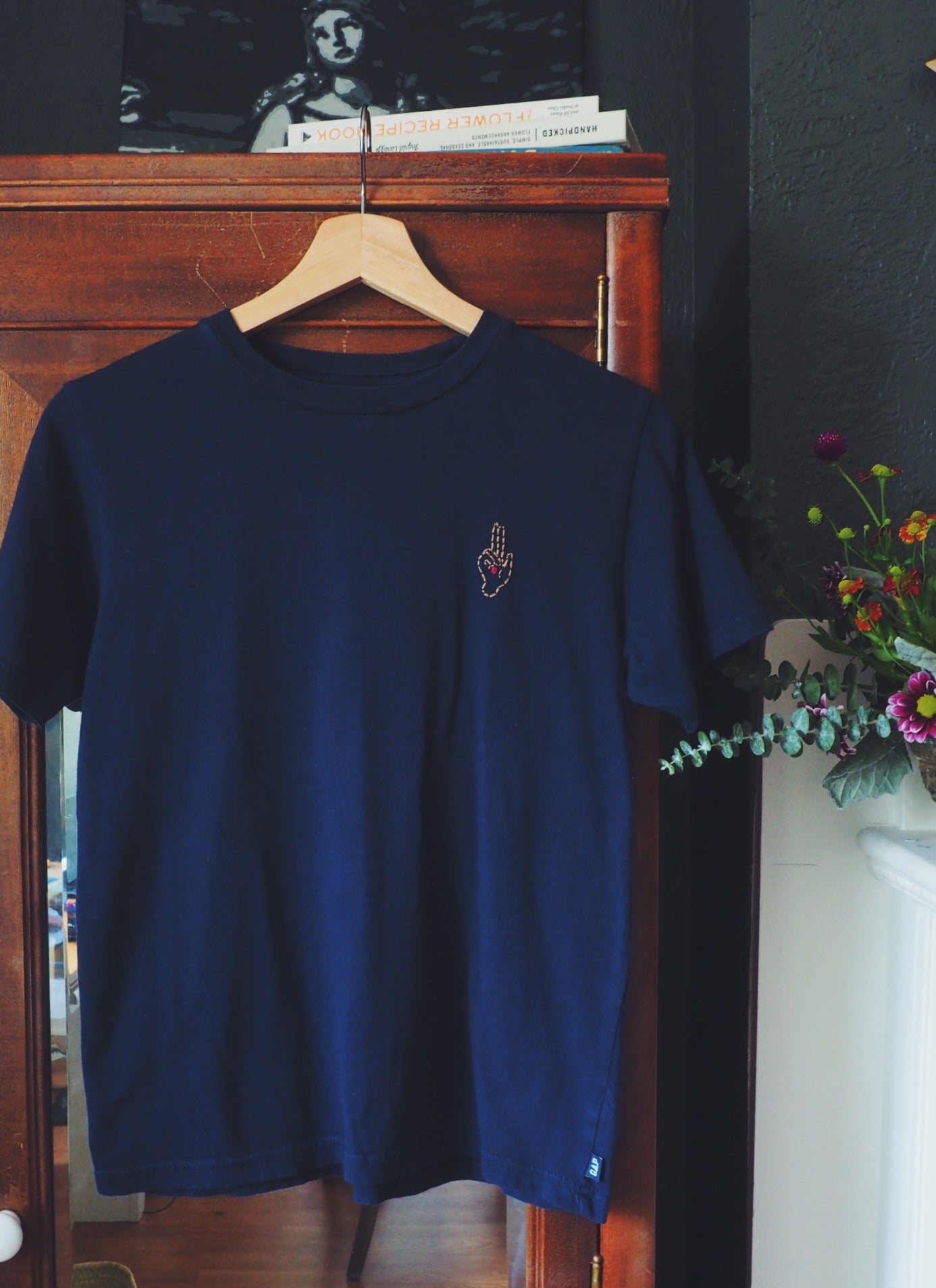 Thrifted & Threaded Wounded Healer T in Navy