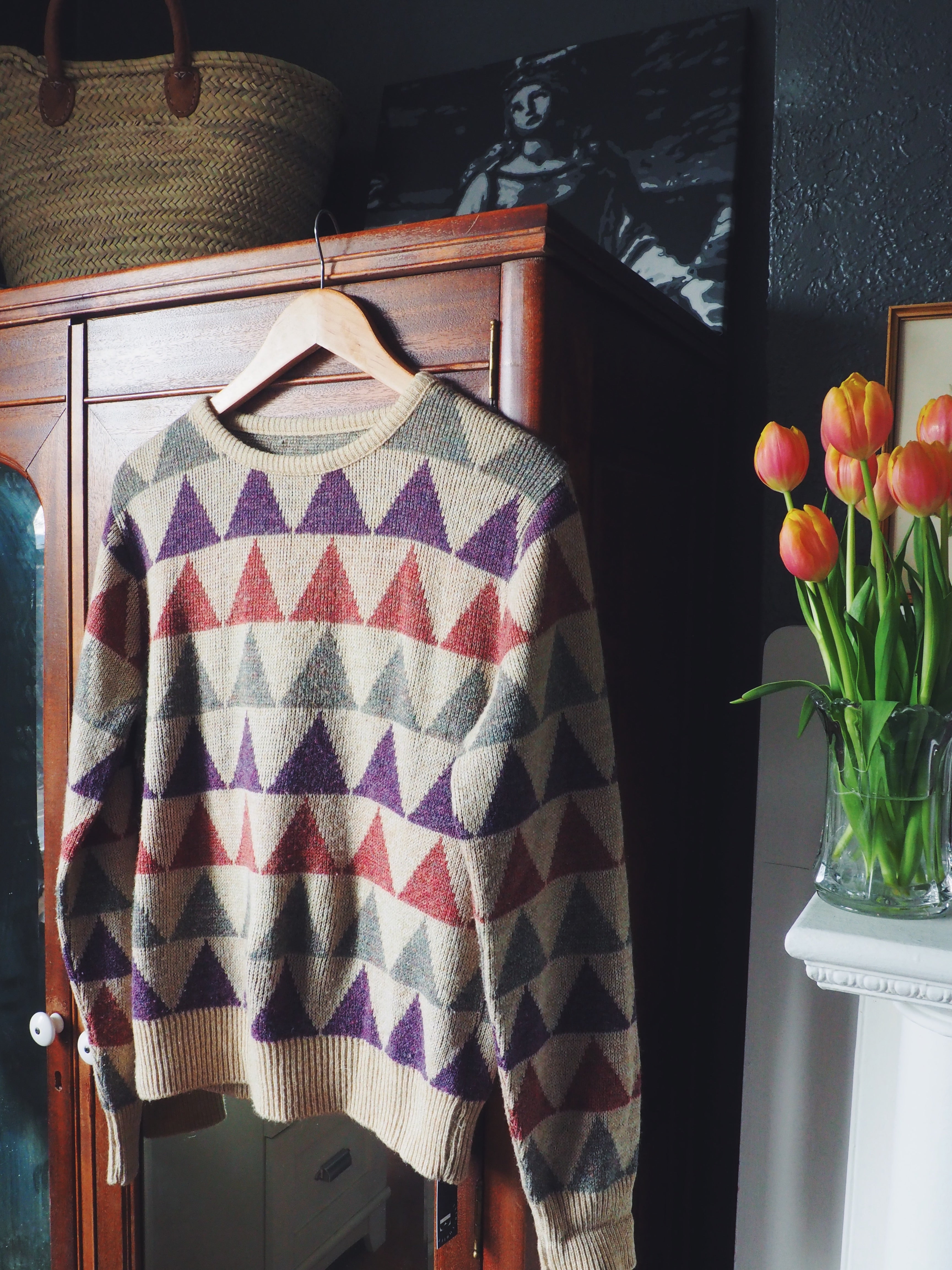 Retro Triangle Print Pullover Sweater