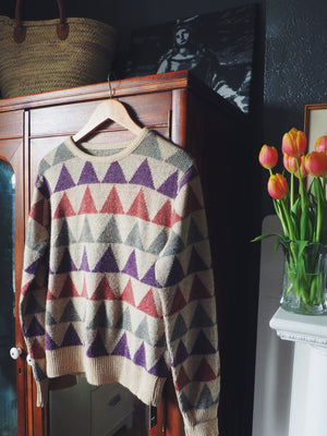 Retro Triangle Print Pullover Sweater