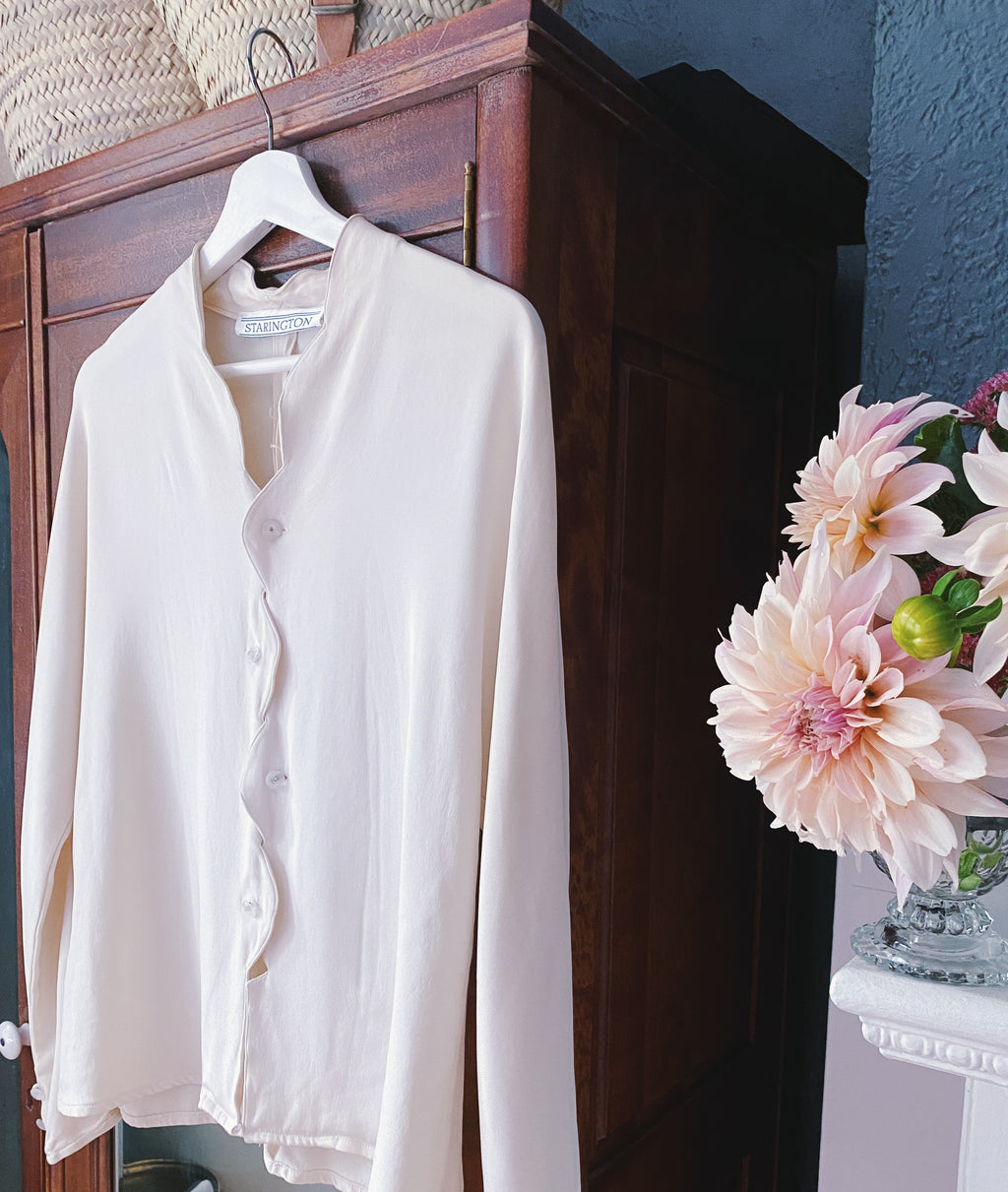 Vintage Silk Scalloped Cream Blouse